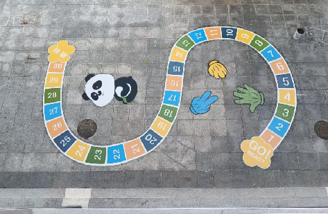 博爱地面游戏彩绘