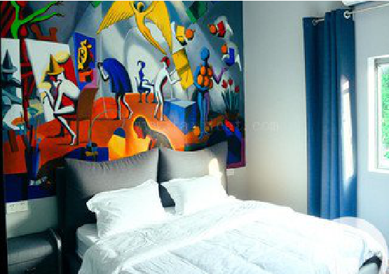 博爱对于酒店的墙体彩绘而言更注重哪些方面？